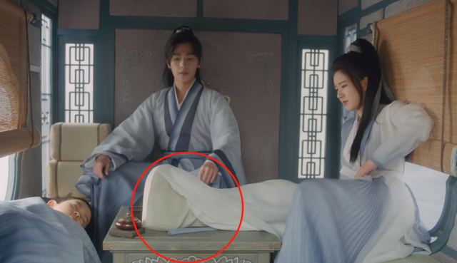 《奔跑吧》睡衣专场暴露明星身高：白鹿只穿拖鞋也比赵露思周深高