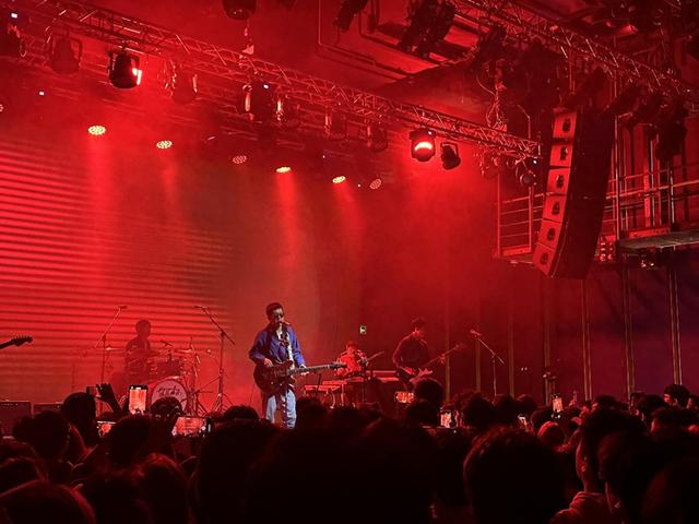 深圳一夜：盘尼西林乐队带来了什么？