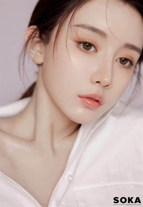 周麟嘉,迷人写真,彰显性感魅力!