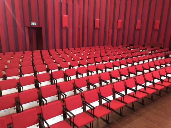 环人民广场演艺区添新丁，邬达克设计的长江剧场改造后重开