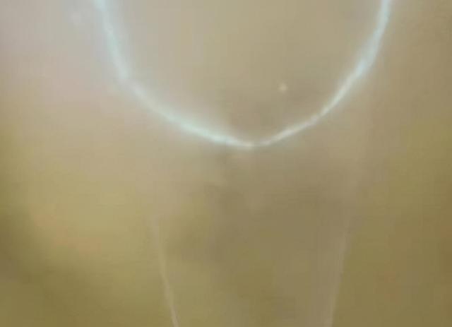 时空之门？北京上空出现神秘光环，周围闪着白光，怎么出现的？