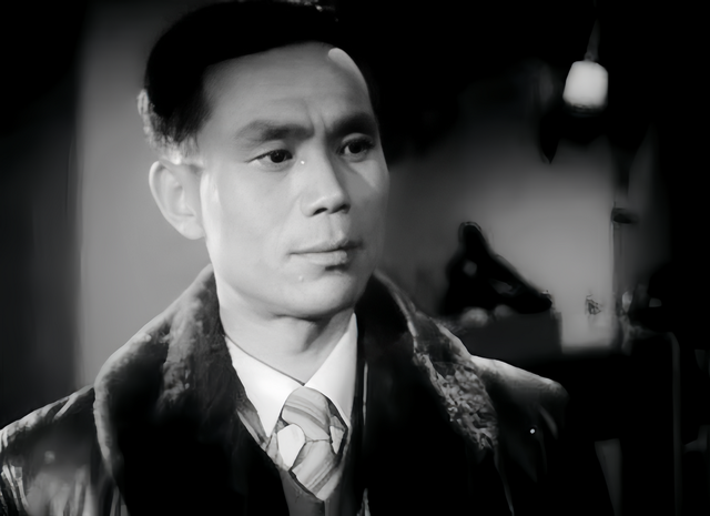 罗泰：《铁道卫士》中的马小飞，离休后和妻子远走他国，81岁离世