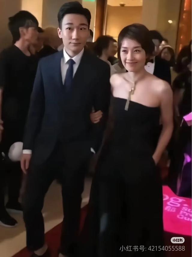 吴昊宸与马伊琍:娱乐圈文传绯闻,引发网友热议