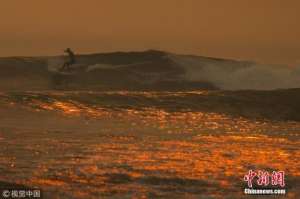 落山风(“落山风”或致加州火势陷危急 当地学生四处疏散)