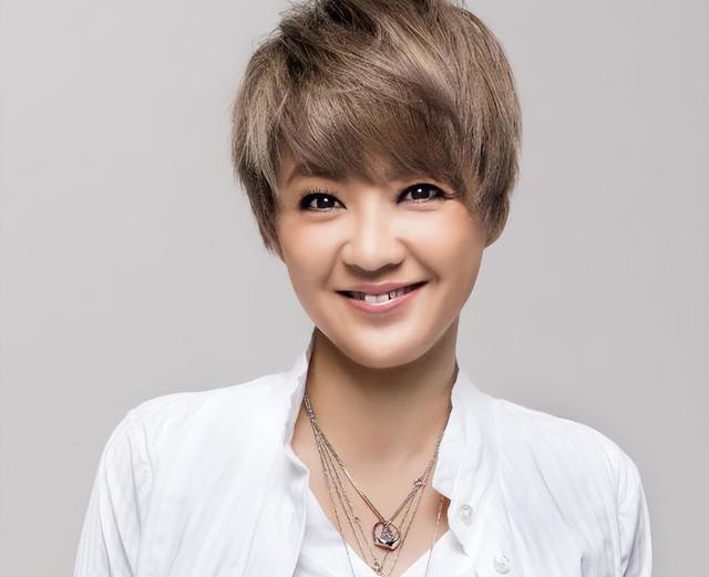 《月半小夜曲》原唱是李克勤还是陈慧娴?