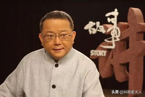 王刚的3个女人：与小20岁娇妻很幸福，前妻成方圆如今怎样了？