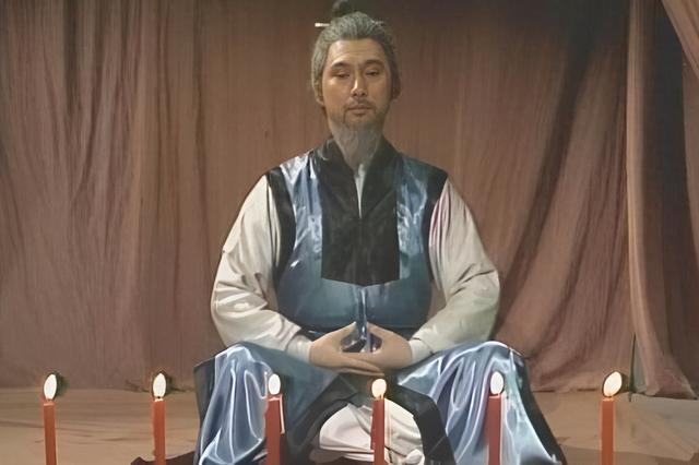 王重阳为何能让东邪北丐心服口服？你看他师父是谁，迈入修仙境界