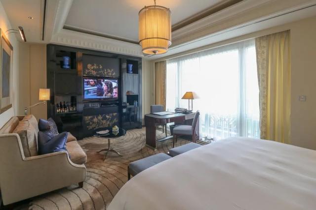 入住上海半岛的“最好”时机，酒店控完美的staycation