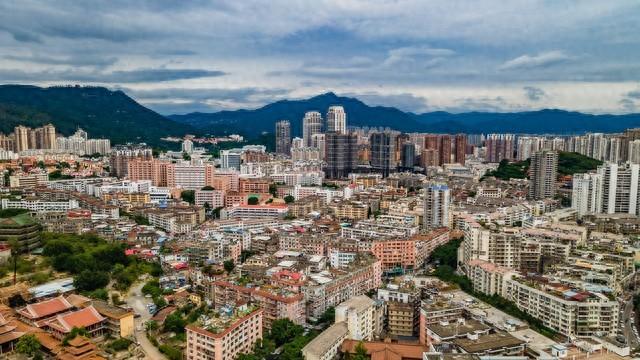 在国外【026】俄罗斯姑娘，看上了自己的老板，他是个福建人