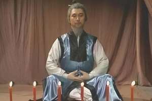 王重阳的师傅是谁(王重阳为何能让东邪北丐心服口服？你看他师父是谁，迈入修仙境界)