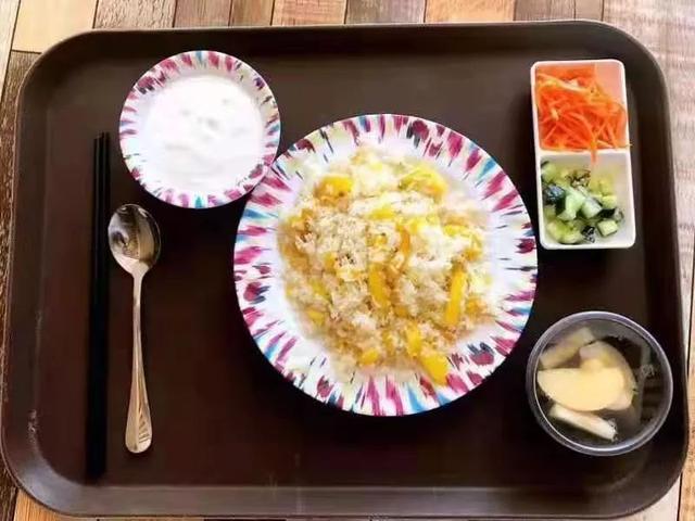伊犁家常饭——抓 饭