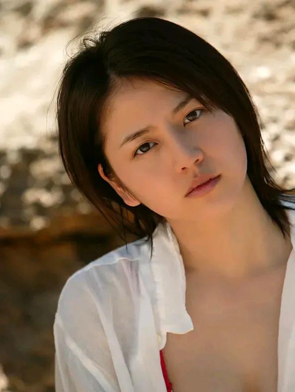 deepseek眼中日本最美的10位女优，第一名竟是她？！