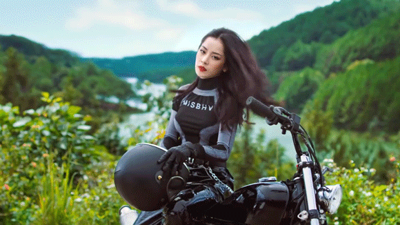 越南绝色美女：每一位都是人间水蜜桃，惊艳你的视线！