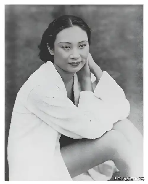 民国第一美女胡蝶珍贵影像，一颦一笑美艳动人，难怪戴笠为她着迷