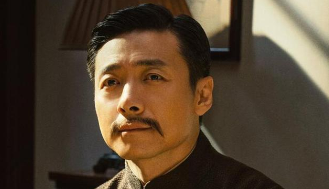 连续8天都拿下冠军，《1921》凭什么能让人“痴迷”？