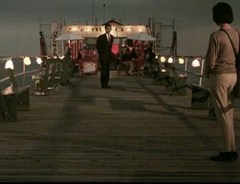 当年周润发为报知遇之恩，拍出了这部港片，却不小心成为了经典