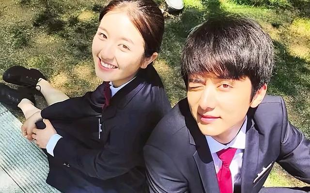 李兰迪张新成他们是沉默了七年的真情侣，是内娱纯爱战神的具象化