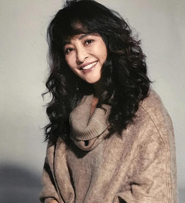 曾嫁给日本、美国、法国,但唯独不嫁中国人的李勤勤,现在如何了