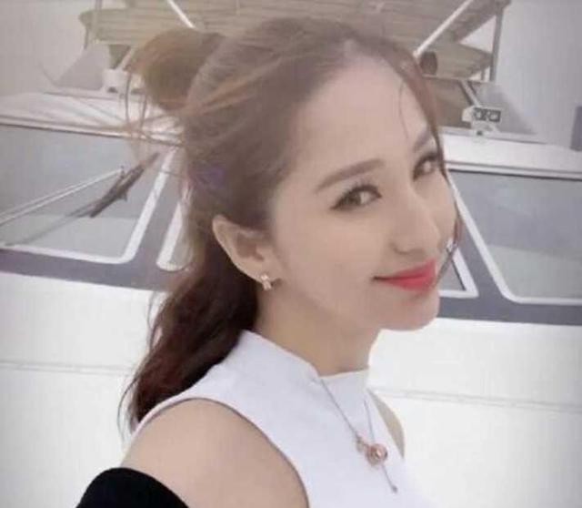 《3D肉蒲团》再续，女神戏外依旧惊艳，东方之美无敌！