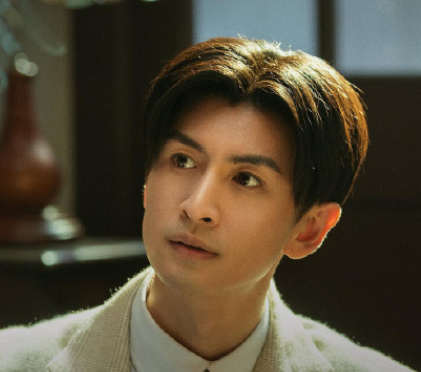 连续8天都拿下冠军，《1921》凭什么能让人“痴迷”？