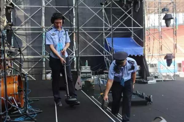 昨天，大赣州最风光的人被人肉：集体吃大餐过端午还免费看演出