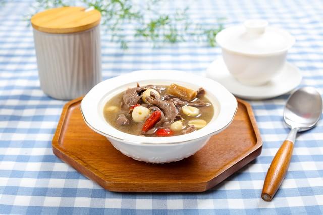 五红汤、五白汤、五黑汤，分别都适合哪些人群有什么作用