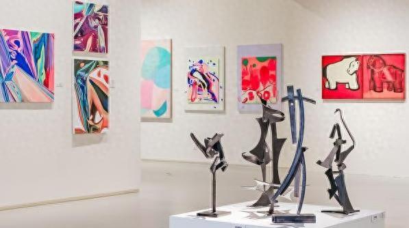 打造元宇宙艺术展厅，第九届上海青年艺博会“电量已满”