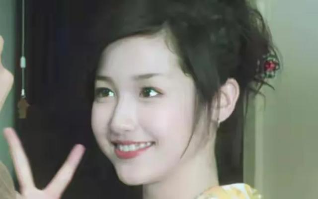 从亚洲顶流到被全网唾弃，泽尻英龙华的堕落史比剧还抓马？