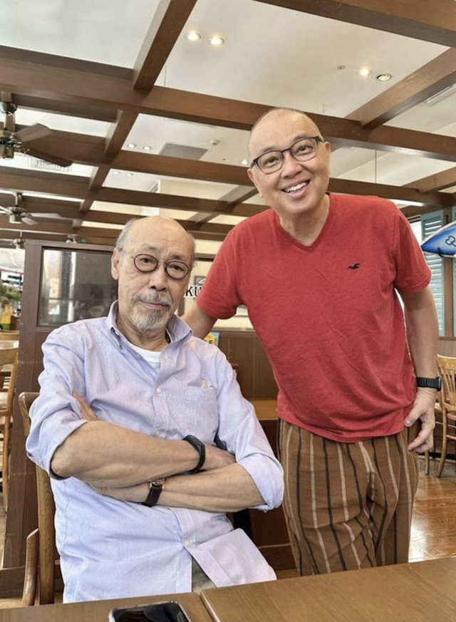 80岁冯淬帆复出近况曝光，身材消瘦苍老了不少，独居台北生活简单