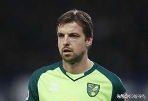 克鲁尔(从世界杯一战封神到升班马守护神)克鲁尔的人生抛物线)