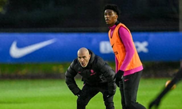 阿昌庞：资深球员会督促我保持专注；很喜欢与马雷斯卡共事