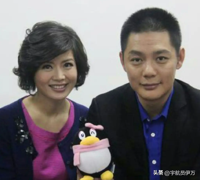 她是“军旅霸王花”，人美演技好却遭丈夫背叛，如今生活简单幸福