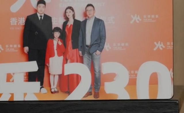 杜华15岁儿子身高185公分，找工作困难，感叹：月入5000元不够花