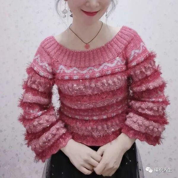 少女风改版华丽风：毛茸茸女士棒针大圆领阔袖套头毛衣（有编织图解）