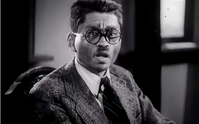 罗泰：《铁道卫士》中的马小飞，离休后和妻子远走他国，81岁离世