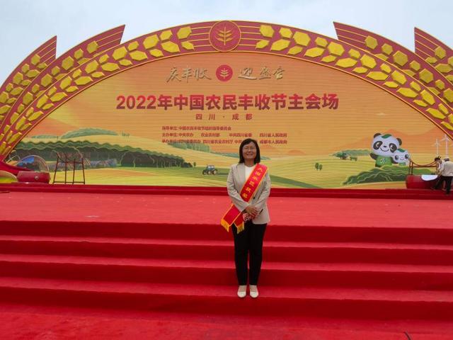 “大国农匠”薛丽娜：十余载从农无悔，她立志让农民换个活法