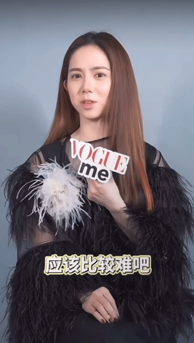 我去！33岁邓紫棋素颜照曝光，差点没认出，网友：还以为是昆凌