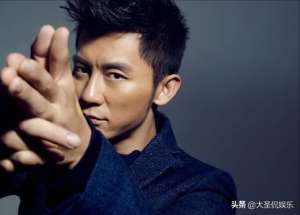 李晨心形石头(“心形石头”男神李晨的20年恋爱史，和他身后的6个女人)