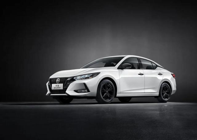 年销量相差9万多台，日产轩逸和大众朗逸该买谁？