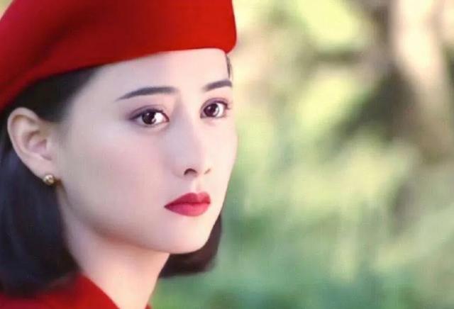 让百亿富豪折腰的陈德容：3任男友爱她痴狂，嫁给同学后坚持丁克