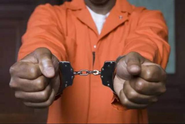 川师大砍头案凶手被鉴定患有抑郁症,精神疾病患者就可以有“杀人执照”吗?