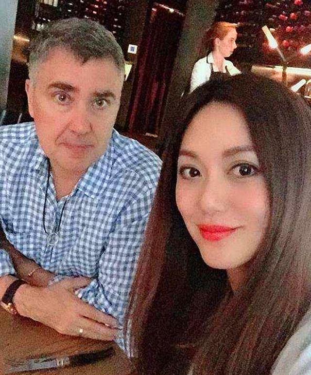 被男友骗4亿、开按摩店，都是惊艳童年的新加坡女星，境遇大不同