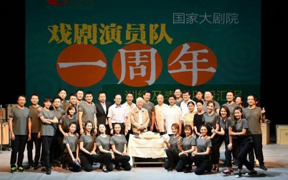 那些“隐婚生子”的男明星，到底图什么？