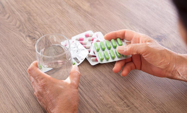 沙库巴曲缬沙坦，能不能掰开吃？用药时要注意哪些小细节