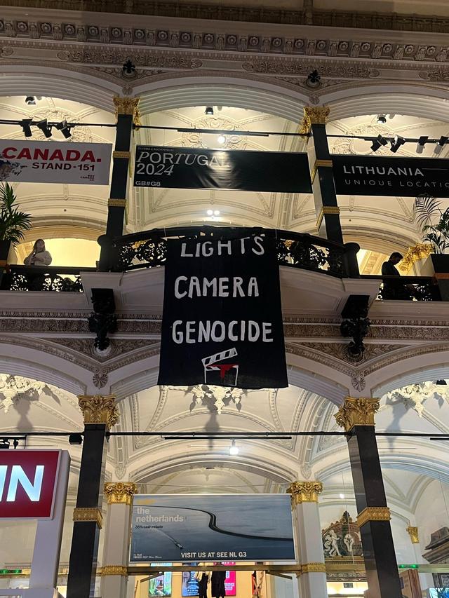 柏林电影节开幕，嘉宾忧心言论触犯德国新法案