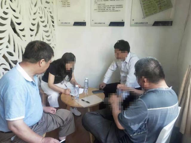 两个小朋友打闹，竟引发家长闹矛盾，这起纠纷怎么办？