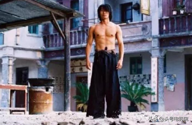 要拍《功夫2》？周星驰《美人鱼2》拍完4年未映，被劣迹男星害惨