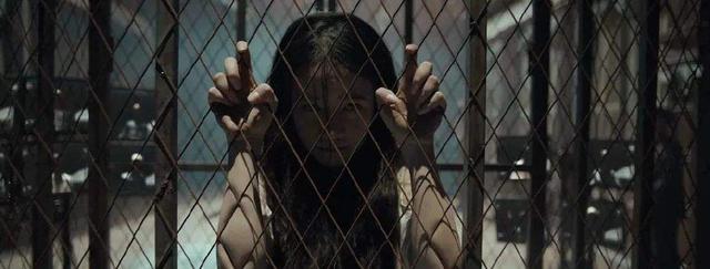 《盲战》又飒又狠厉的女主为达目的，她的手段不得不点赞