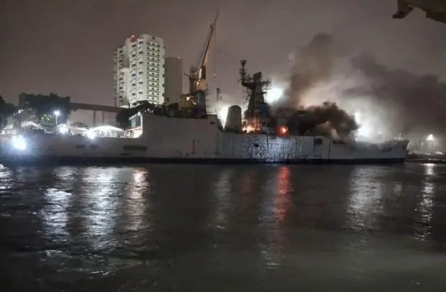 枢密院十号:看到印度造船厂这一幕,美国海军后悔了没?