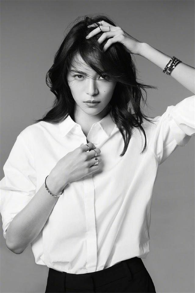 李现和钟楚曦什么关系 恋情被扒钟楚曦李现分手原因揭晓